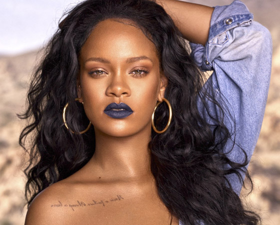 ريهانا تغني لـ محمد صلاح (ملك النيل).. استمع للأغنية واحكم بنفسك ان كانت حقيقية ام مزيفة! صورة رقم 3 ريهانا تغني لـ محمد صلاح (ملك النيل).. استمع للأغنية واحكم بنفسك ان كانت حقيقية ام مزيفة! صورة رقم 3