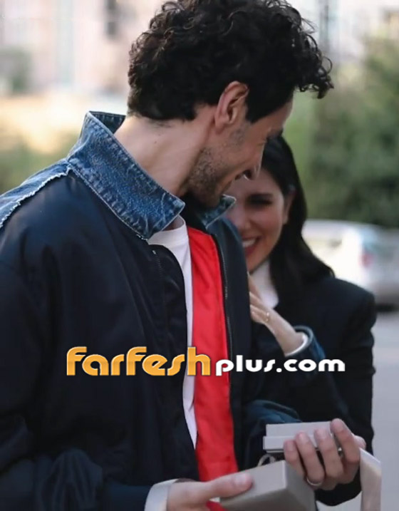 فيديو: الفنان الفلسطيني آدم بكري يقدم خاتم الخطوبة للممثلة اللبنانية سينتيا صموئيل وتعلق: معك إلى الأبد صورة رقم 4