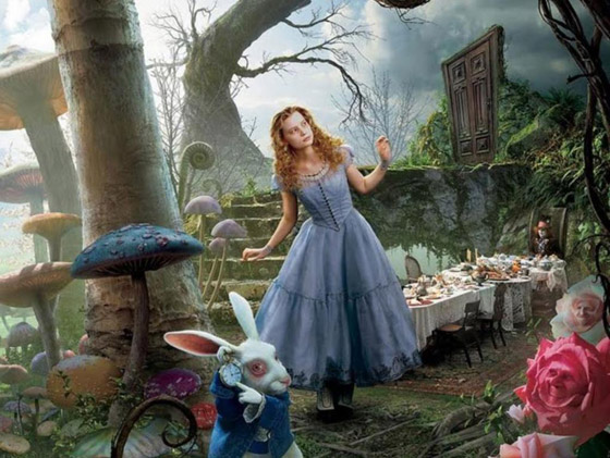 هل تشعر أن جسدك يتضخم ويتضائل بشكل سحري مثلما يحدث في قصص الخيال! متلازمة أليس في بلاد العجائب صورة رقم 6