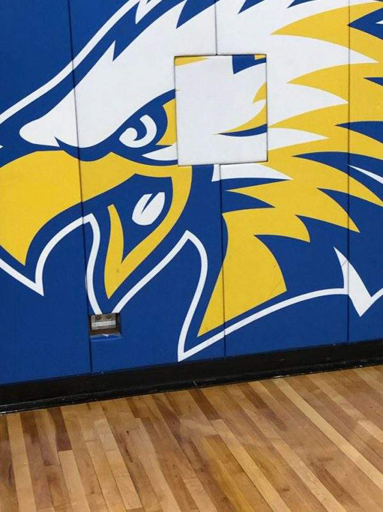 صور طريفة تبين خطورة النوم أثناء العمل صورة رقم 11