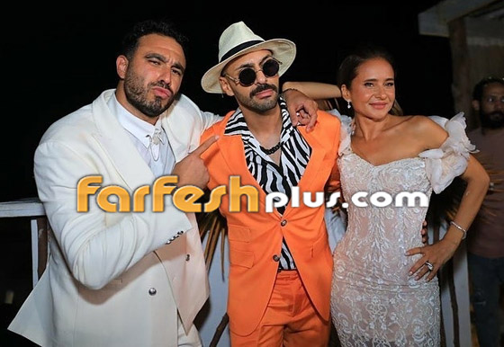فيديو وصور: فرحة النجوم بزفاف نيللي كريم منهم عمرو دياب، أحمد السقا ولبلبة صورة رقم 2 فيديو وصور: فرحة النجوم بزفاف نيللي كريم منهم عمرو دياب، أحمد السقا ولبلبة صورة رقم 2