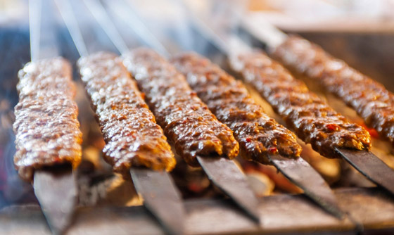 الكاتشب يهدد الهوية الوطنية.. قرارات غريبة بحظر أطعمة ستثير دهشتكم! صورة رقم 5