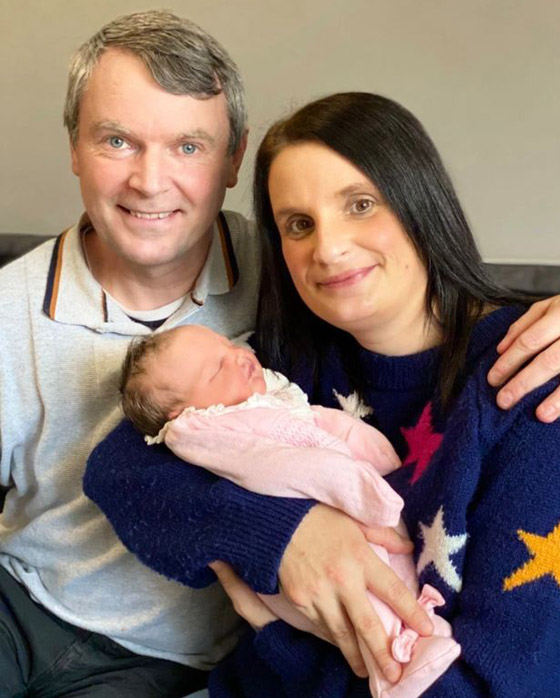 فيديو وصور: أم أكبر عائلة بريطانية (22 ولدا وبنتا) تروي أطرف وأصعب المواقف صورة رقم 17