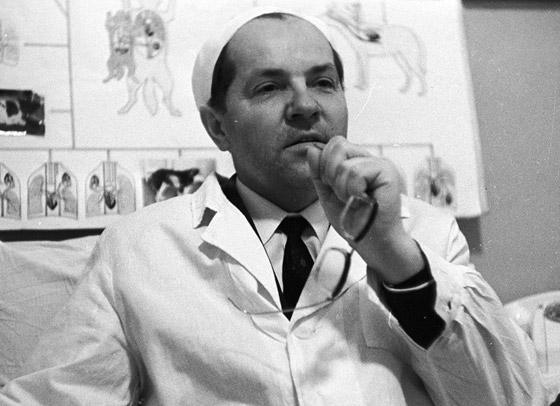 صور: قصص لا يصدقها العقل عن جنون بعض أشهر العلماء بالتاريخ! صورة رقم 2