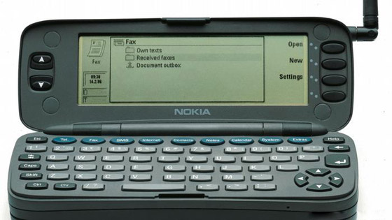 الهاتف الذكي يحتفل بعيد ميلاده الـ25.. كيف غيّر الجهاز المذهل عالمنا؟ صورة رقم 1