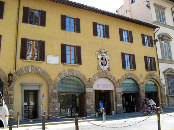 تعرفوا إلى معالم أثرية مهمة دمرها غباء البشر وتصرفاتهم المتهورة صورة رقم 12