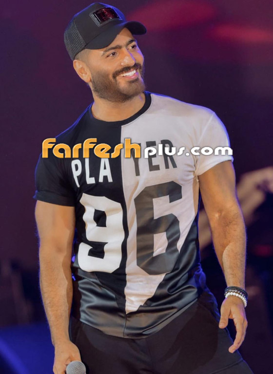فيديو: تامر حسني يتعرض لموقف محرج أثناء استلامه جائزة تكريمية صورة رقم 6 فيديو: تامر حسني يتعرض لموقف محرج أثناء استلامه جائزة تكريمية صورة رقم 6