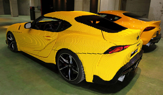 يمكن قيادتها.. متنزه ياباني يصنع سيارة بالحجم الطبيعي من مكعبات الليغو صورة رقم 15