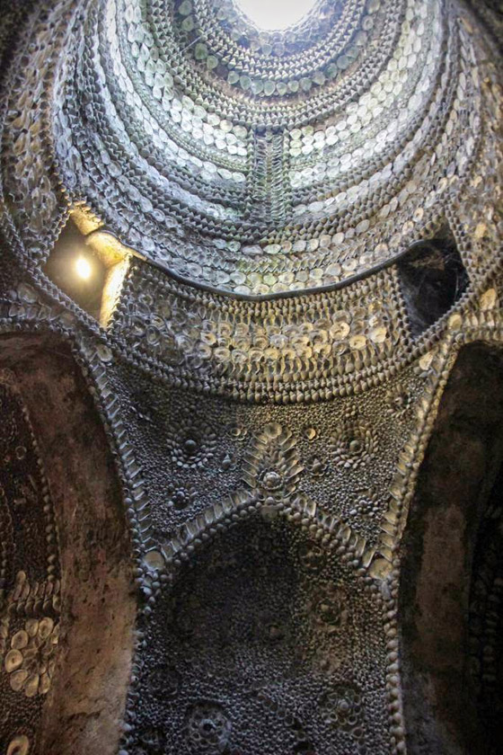 اكتشفوا مغارة الصدف.. أكثر الأماكن غموضا في العالم (صور) صورة رقم 14