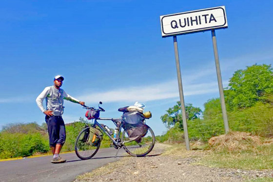 رحالة مغربي طاف 27 دولة بدراجته.. وعمل بـ7 مهن لتمويل رحلاته صورة رقم 24
