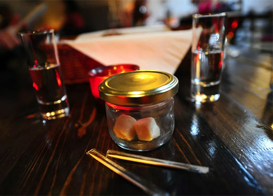 فطائر الدم والخفافيش المقلية.. إليكم أقرف 10 أطباق في العالم! صور صورة رقم 10 فطائر الدم والخفافيش المقلية.. إليكم أقرف 10 أطباق في العالم! صور صورة رقم 10