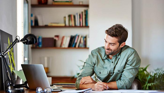 كيف تحصل على إضاءة جيدة لمكتبك المنزلي؟ صورة رقم 1