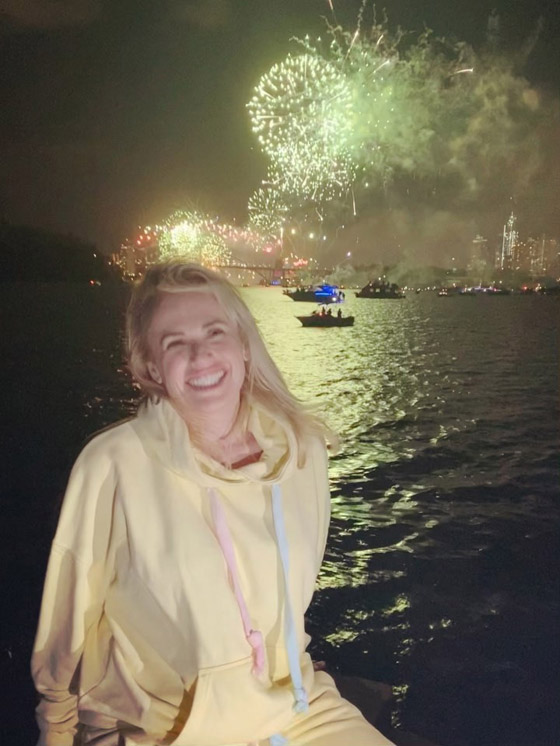 بالفيديو: كيف استقبل مشاهير العالم عام 2022؟؟ صورة رقم 1