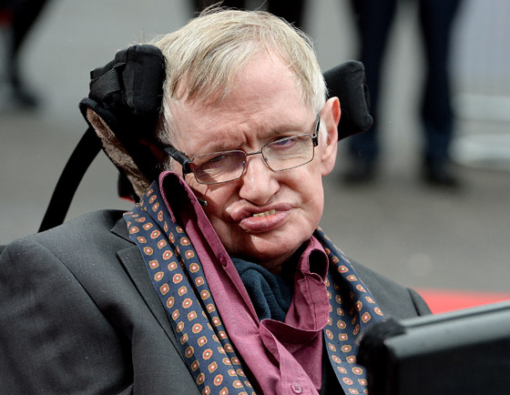 فيديو وصور: غوغل يحتفل بميلاد عالم الفيزياء ستيفن هوكينغ الـ80 صورة رقم 11