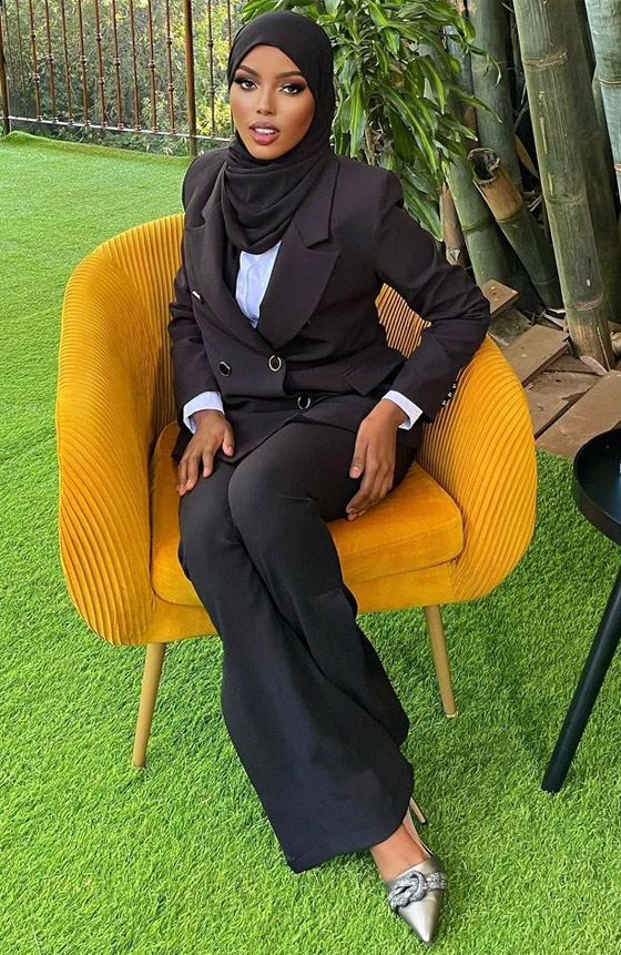 خديجة عمر: أول صومالية محجبة تنافس على لقب ملكة جمال العالم صورة رقم 8 خديجة عمر: أول صومالية محجبة تنافس على لقب ملكة جمال العالم صورة رقم 8