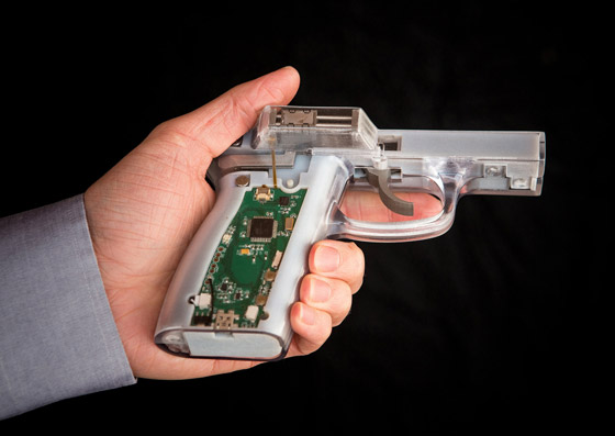 الأسلحة الذكية.. هل تنجح في وقف نزيف ضحايا العنف؟ صورة رقم 1