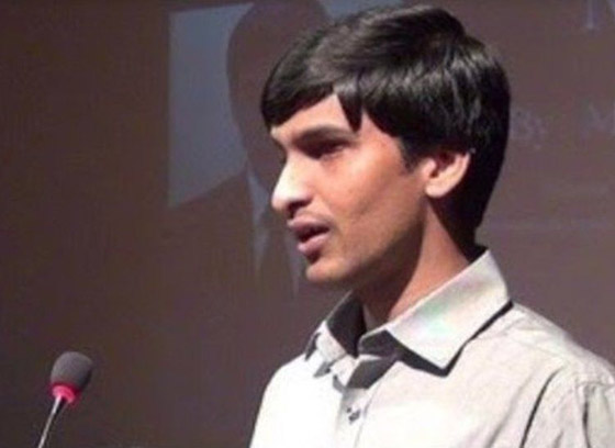 صورة رقم 1 - كيف تمكن شاب كفيف من تأسيس شركة بقيمة 48 مليون جنيه إسترليني؟ صورة رقم 1 - كيف تمكن شاب كفيف من تأسيس شركة بقيمة 48 مليون جنيه إسترليني؟