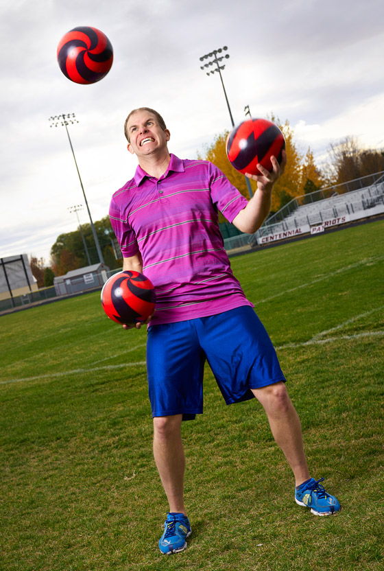 فيديو وصور: رجل أمريكي خارق يحطم 52 رقما قياسيا في 52 أسبوعا! صورة رقم 8