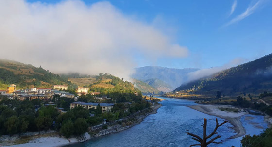 يستغرق عبوره شهرا! إعادة افتتاح مسار قديم ببوتان لأول مرة منذ 60 عاما صورة رقم 6