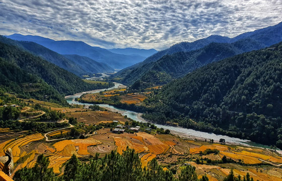 يستغرق عبوره شهرا! إعادة افتتاح مسار قديم ببوتان لأول مرة منذ 60 عاما صورة رقم 3