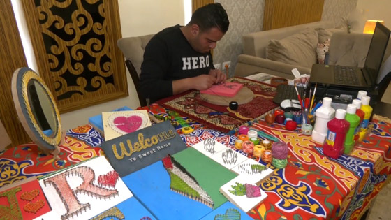 بالفيديو: فلسطيني يشكل لوحات فنية رائعة بالمسمار والخيط صورة رقم 9