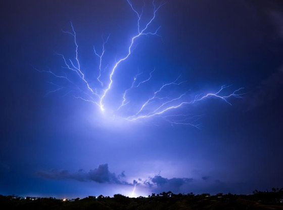 القنبلة الكهرومغناطيسية.. تعرفوا على أخطر سلاح تدمير البشرية! صورة رقم 4