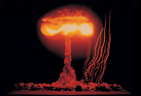 القنبلة الكهرومغناطيسية.. تعرفوا على أخطر سلاح تدمير البشرية! صورة رقم 7