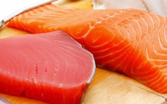 تناولوا العلف بدل السلمون.. نصيحة علمية غريبة صورة رقم 1