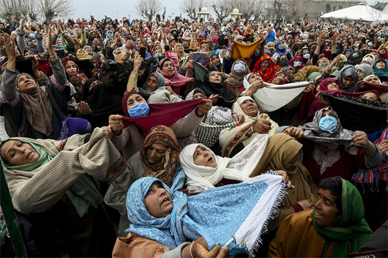 إليكم نبذة مصورة لأهم أحداث الأسبوع من مختلف أنحاء العالم صورة رقم 2 إليكم نبذة مصورة لأهم أحداث الأسبوع من مختلف أنحاء العالم صورة رقم 2