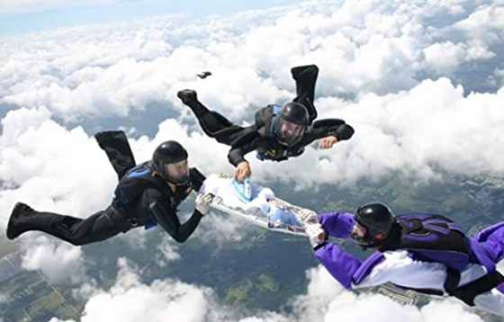  مسابقة فستان الزفاف من ورق التواليت... اليكم أغرب 10 مسابقات من حول العالم صورة رقم 10