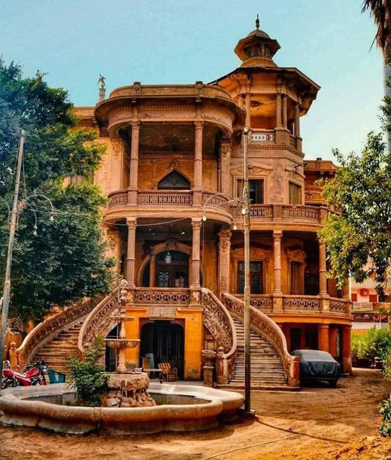 قصص أشباح تدور حوله.. ما حكاية هذا القصر المهجور في مصر؟! صورة رقم 3 قصص أشباح تدور حوله.. ما حكاية هذا القصر المهجور في مصر؟! صورة رقم 3