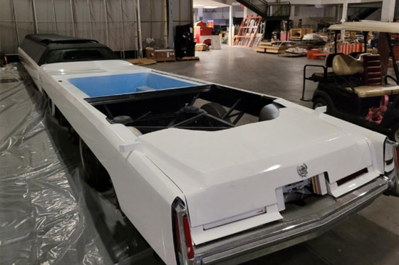 أطول سيارة بالعالم تدخل موسوعة غينيس.. طولها 30م وتحملها 26 عجلة! صورة رقم 17