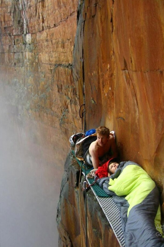 إن كنت تخاف من المرتفعات.. لا تشاهد هذه الصور صورة رقم 1