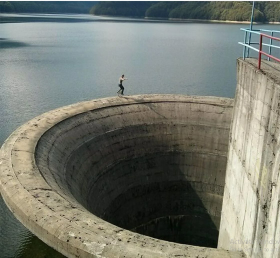 إن كنت تخاف من المرتفعات.. لا تشاهد هذه الصور صورة رقم 6