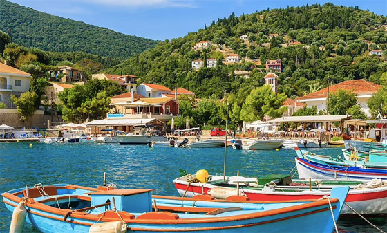 جواهر سرية.. دليل لقضاء إجازة صيفية في أجمل جزر يونانية ساحرة صورة رقم 4