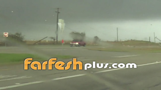 لن تصدق عينيك.. عاصفة رملية قلبت سيارة عدة مرات فأكملت طريقها! صورة رقم 4