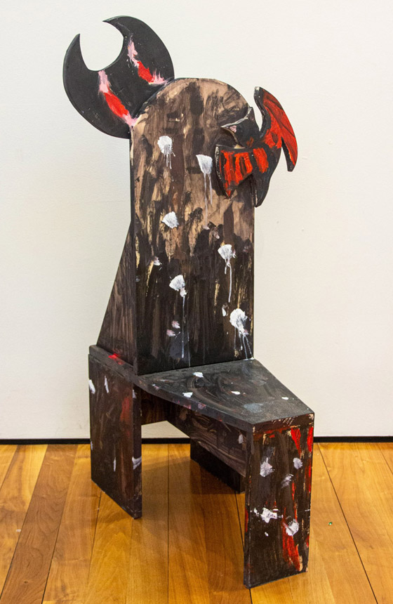 صور مدهشة: طلاب يطلقون العنان لخيالهم بمشروع تصميم كراسي خشبية صورة رقم 21