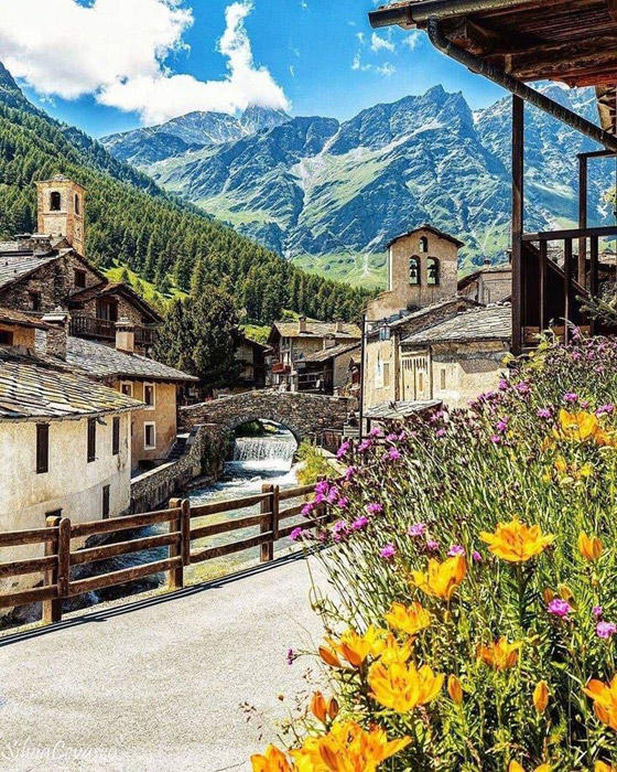 قرية إيطالية لا تتحدث الإيطالية.. تملك ثقافة ولغة مختلفة عن الدولة التابعة لها! صورة رقم 3 قرية إيطالية لا تتحدث الإيطالية.. تملك ثقافة ولغة مختلفة عن الدولة التابعة لها! صورة رقم 3