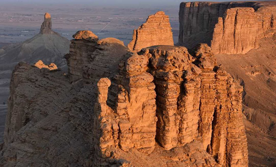 أبرز 10 معلومات عن جبل طويق.. ستثير دهشتك صورة رقم 9