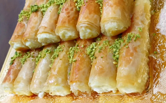 حلوى رمضان: إليكم طريقة تحضير أصابع البقلاوة بالقشطة الشهية صورة رقم 2