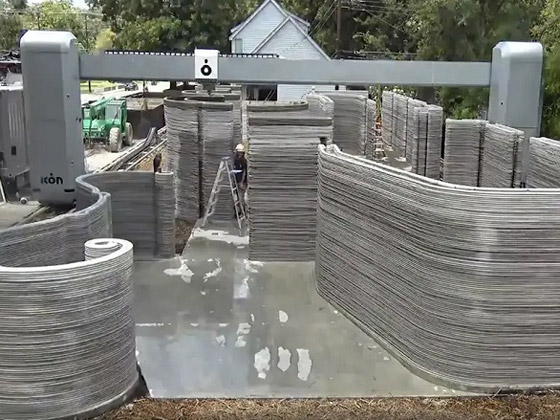 طابعة ثلاثية الأبعاد تبني جدران منزل فاخر في 8 أيام صورة رقم 2