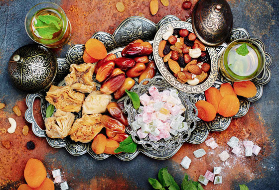 كيف تتجنب زيادة الوزن في رمضان؟ إليك أفضل 4 عادات غذائية صورة رقم 4 كيف تتجنب زيادة الوزن في رمضان؟ إليك أفضل 4 عادات غذائية صورة رقم 4
