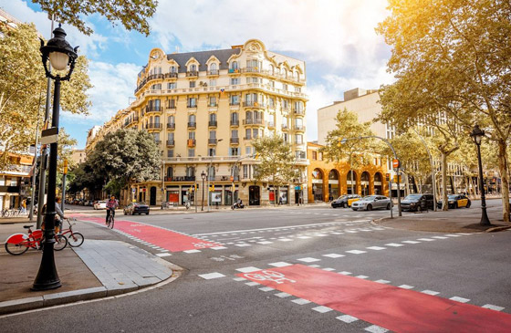 بالصور: إليكم 13 من أشهر الشوارع المنتشرة في أجمل الوجهات السياحية صورة رقم 2 بالصور: إليكم 13 من أشهر الشوارع المنتشرة في أجمل الوجهات السياحية صورة رقم 2