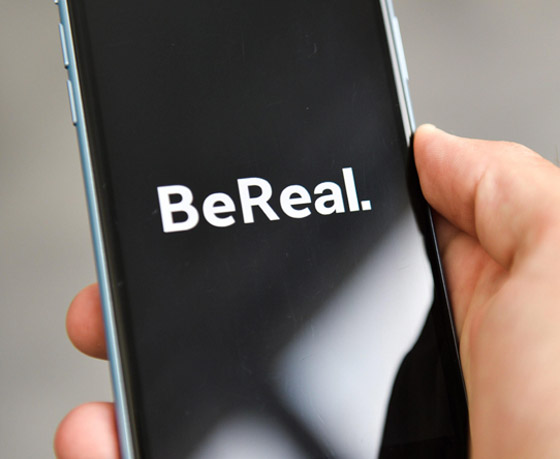 يستعمله آلاف ويحبونه.. تطبيق 