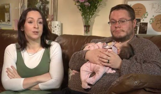 فيديو وصور توأم ملتصق.. معجزة وحالة نادرة! ماذا يقول الوالدان وهل ستتم عملية الفصل؟ صورة رقم 2 فيديو وصور توأم ملتصق.. معجزة وحالة نادرة! ماذا يقول الوالدان وهل ستتم عملية الفصل؟ صورة رقم 2