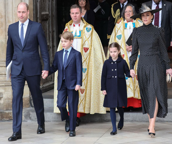 الأمير ويليام وكيت ينشران صورة جديدة لابنتهما شارلوت بعيد ميلادها التاسع صورة رقم 3 الأمير ويليام وكيت ينشران صورة جديدة لابنتهما شارلوت بعيد ميلادها التاسع صورة رقم 3