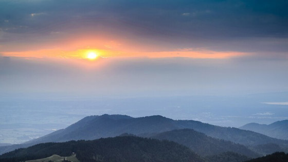 أين ينتهي الغلاف الجوي للأرض بالفعل؟ وأين يبدأ الفضاء؟ صورة رقم 1 أين ينتهي الغلاف الجوي للأرض بالفعل؟ وأين يبدأ الفضاء؟ صورة رقم 1