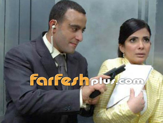 فيديو أحمد السقا ينقذ منى زكي بعد خطفها، للمرة الرابعة!! صورة رقم 4 فيديو أحمد السقا ينقذ منى زكي بعد خطفها، للمرة الرابعة!! صورة رقم 4
