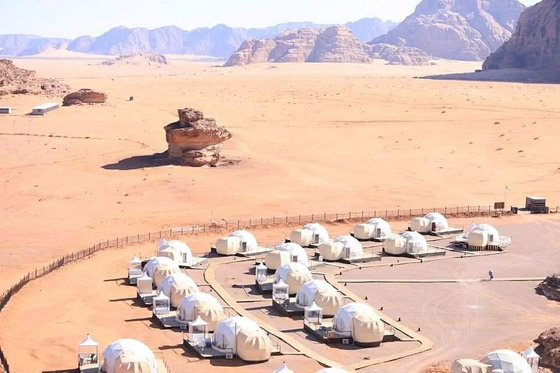 وادي رم.. رمال ذهبية تغري المصطافين بزيارة الأردن صورة رقم 4