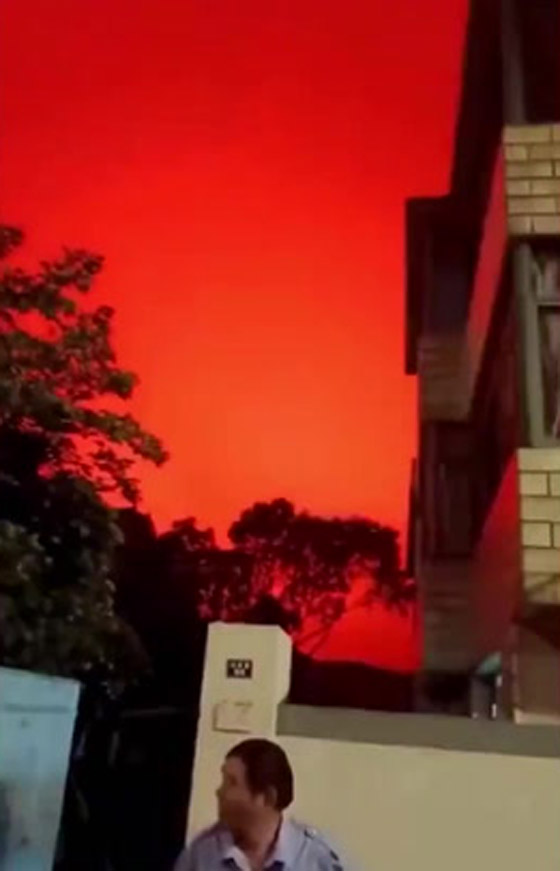 ظاهرة غريبة تثير الرعب في الصين.. فجأة تحولت السماء للون الأحمر! صورة رقم 6